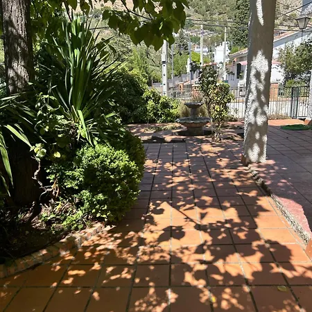 Villa Casa Rosales *